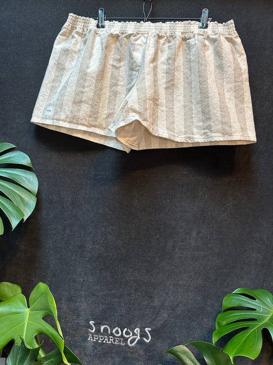 Low Rider Linen Shorts